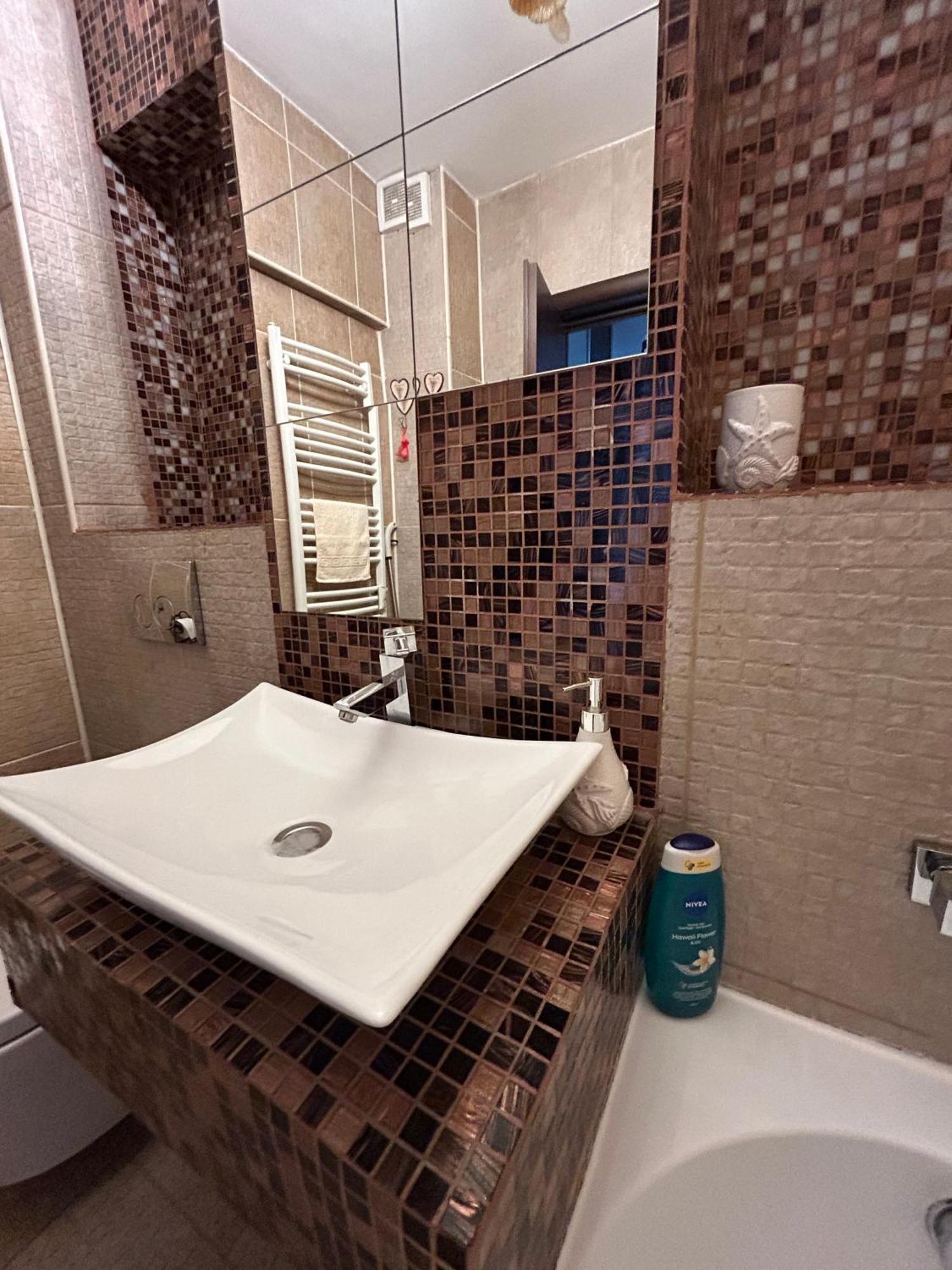 Luxury & Cosy - Infinit Apartments Βουκουρέστι Εξωτερικό φωτογραφία